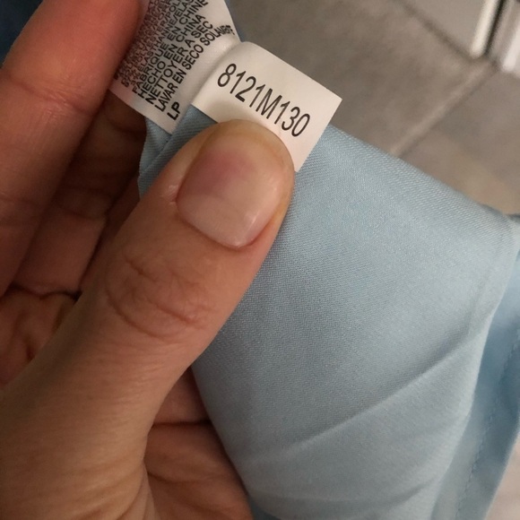 New Tahari Ice Blue Satin Sleeveless Gown - Picture 7 of 9